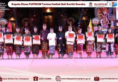 Kepala Dinas PUPRKIM Terima Penghargaan Bali Kerthi Sewaka Nugraha dalam Acara Kaleidoskop 5 Tahun Kepemimpinan Gubernur Bali dan Wakil Gubernur Bali