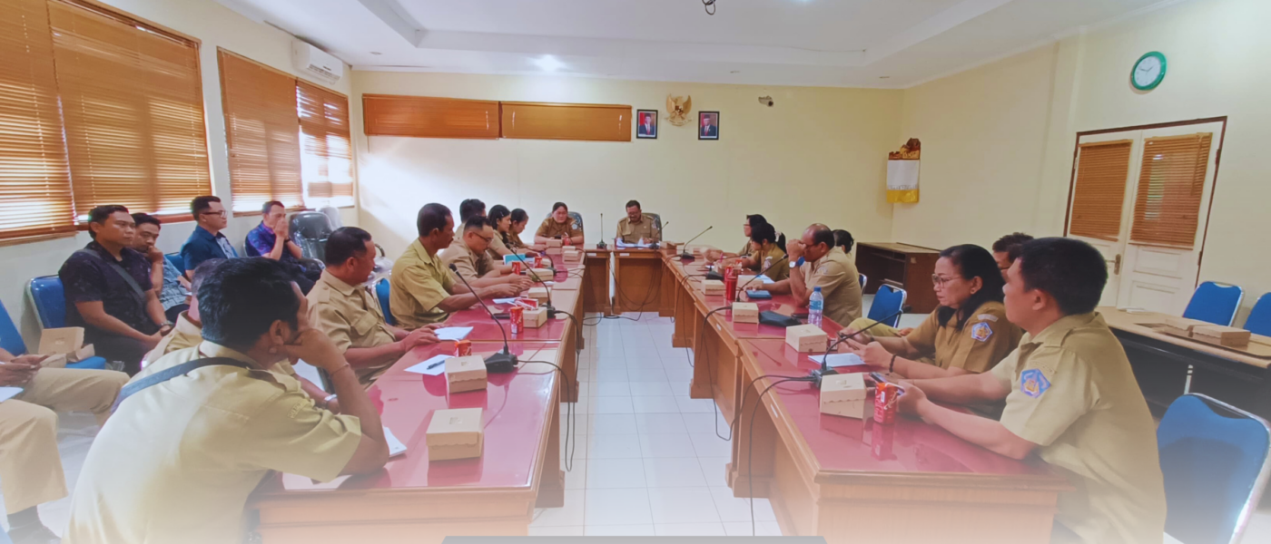 Rapat Internal Persiapan Upacara dan Piodalan Pura Swagina Dinas PUPRKIM Provinsi Bali