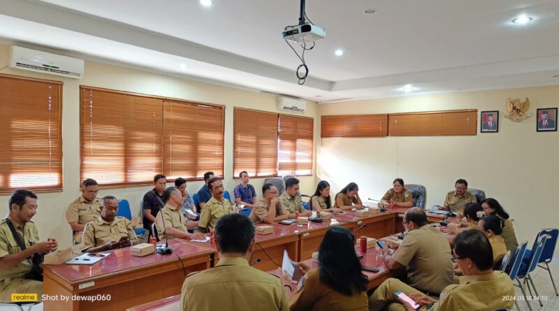 Rapat Awal Persiapan dan Pembentukan Berbagai Seksi Persiapan Ngersi Gana dan Piodalan Pura Swagina Dinas PUPRKIM Provinsi Bali